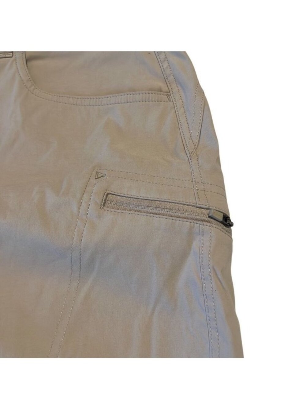 Eddie Bauer Tan Pockets Cargo Shorts Women's Size 16 - Picture 5 of 12
